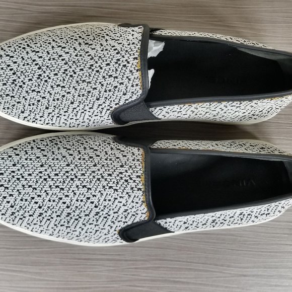 Vince Blair Yeti Knit Slip-On Skate Sneakers, Black & White, Womens Sizes 9 & 10 - Picture 8 of 9